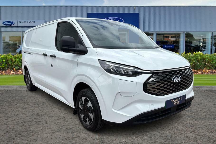 Ford Transit Custom 320 Trend L2 Lwb Rwd 100Kw 65Kwh Low Roof White