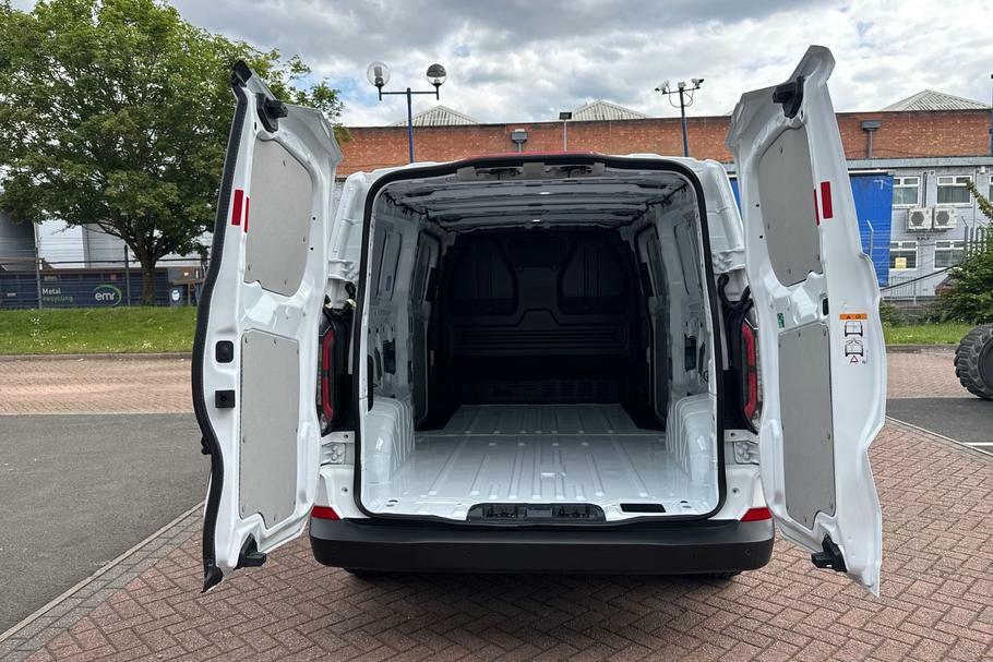 Ford Transit Custom 320 Trend L2 Lwb Rwd 100Kw 65Kwh Low Roof White #6
