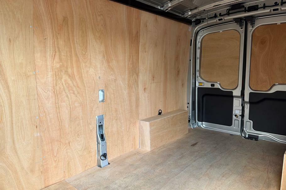 Ford Transit Custom 350 Limited L3 H2 Lwb Medium Roof Fwd 2.0 Eco WN75CAE Silver #4