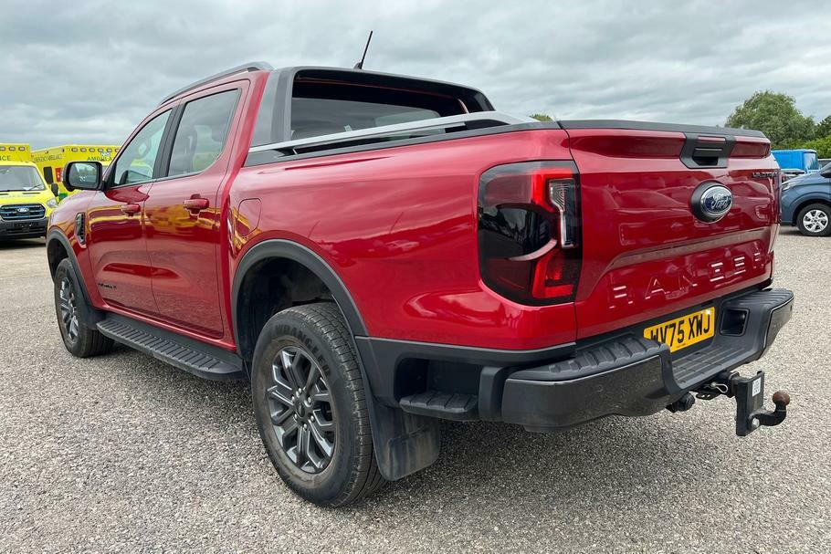 Ford Ranger Wildtrak 2.0 Ecoblue 205Ps 4X4 Double Cab Pic WV75XWJ Red #2