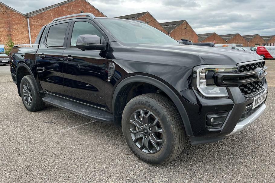 Ford Ranger Wildtrak 2.0 Ecoblue 205Ps 4X4 Double Cab Pic Black