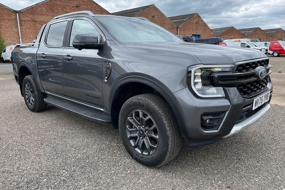 Ford Ranger Wildtrak 2.0 Ecoblue 205Ps 4X4 Double Cab Pic Grey