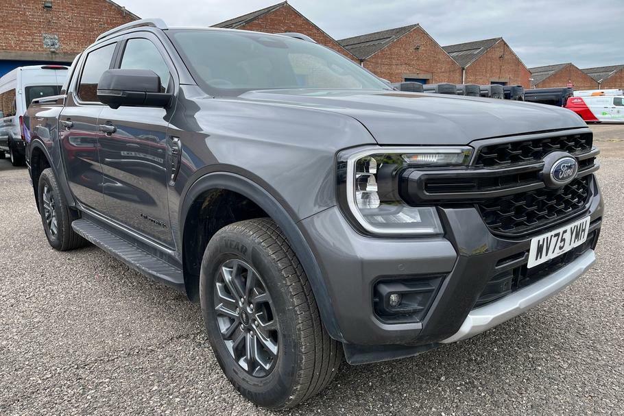 Ford Ranger Wildtrak 2.0 Ecoblue 205Ps 4X4 Double Cab Pic Grey