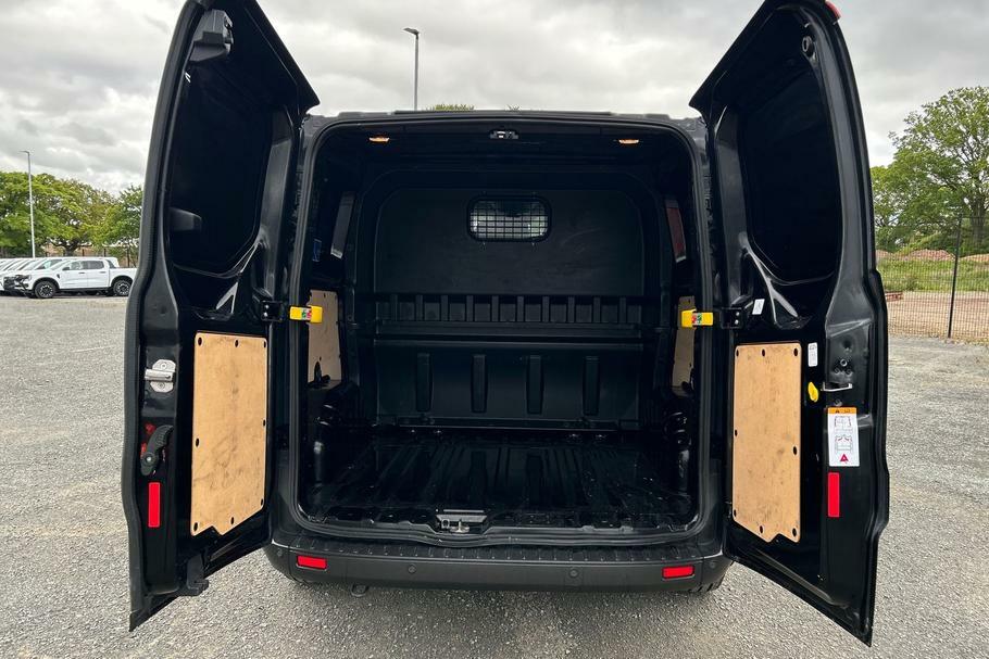 Ford Transit Custom 320 Trail L1 Swb Double Cab In Van Fwd 2.0 Ecoblue ST72VXL Black #6