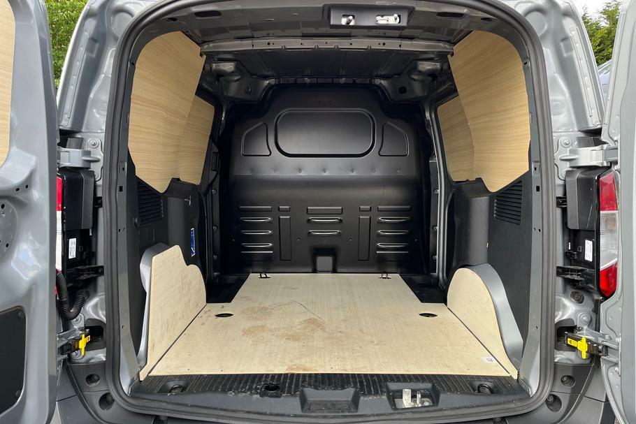 Ford Transit Courier Limited 1.0 Ecoboost 125Ps Silver #6