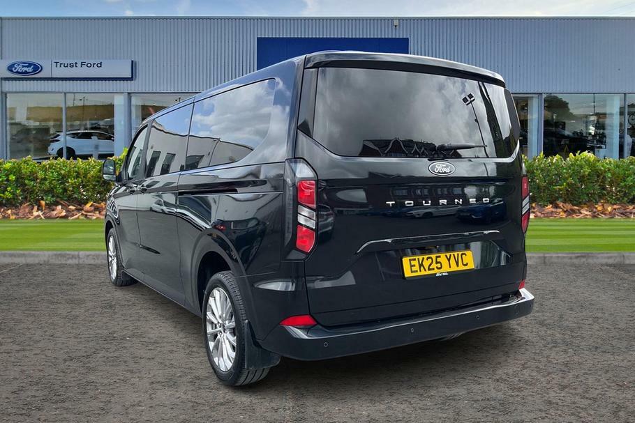 Ford Tourneo Custom 320 Titanium L2 Lwb 8 Seat Minibus Fwd 2.0 Ec Black #2