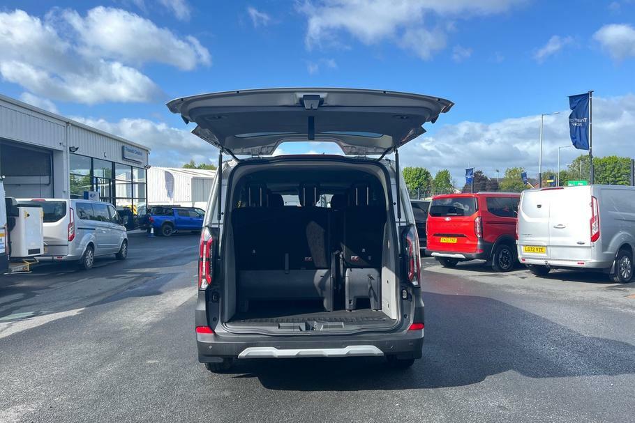 Ford Tourneo Custom 320 Active L1 Swb 8 Seat Minibus Fwd 2.0 Ecob Silver #6