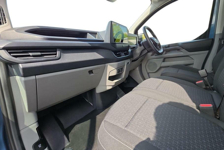 Ford Transit Custom 340 Trend L1 Swb 9 Seat Kombi Fwd 2.5 Phev 23 WP75FXT Blue #3