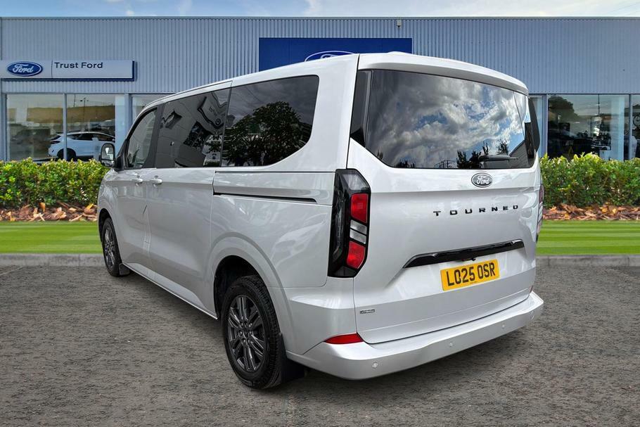 Ford Tourneo Custom 340 Titanium L1 Swb 9 Seat Minibus Fwd 2.5 Ph Silver #2