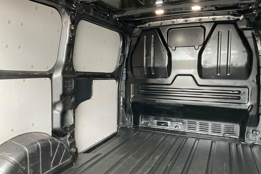 Ford Transit Custom 300 Limited L1 Swb Fwd 2.0 Ecoblue 136Ps Low Roof WN24EGJ #4
