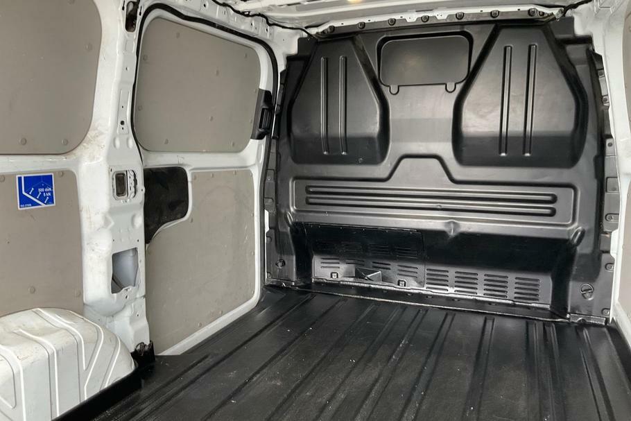 Ford Transit Custom 320 Limited L1 Swb Fwd 2.0 Ecoblue 136Ps Low WN24NXK White #4