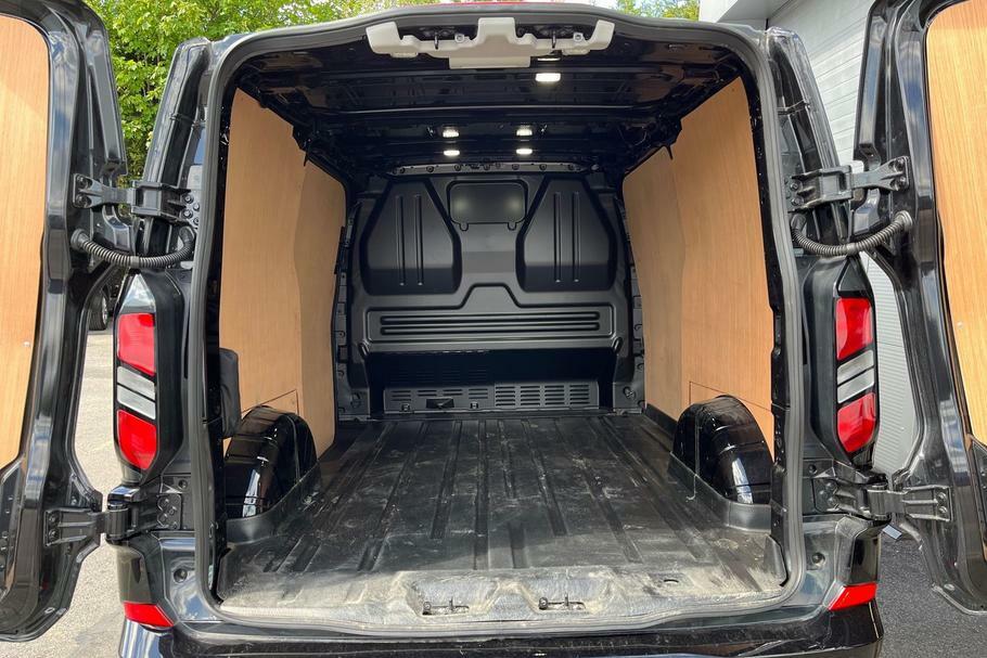 Ford Transit Custom 320 Limited L1 Swb Fwd 2.5 Phev 232Ps Low Roo WP75RZU Black #6