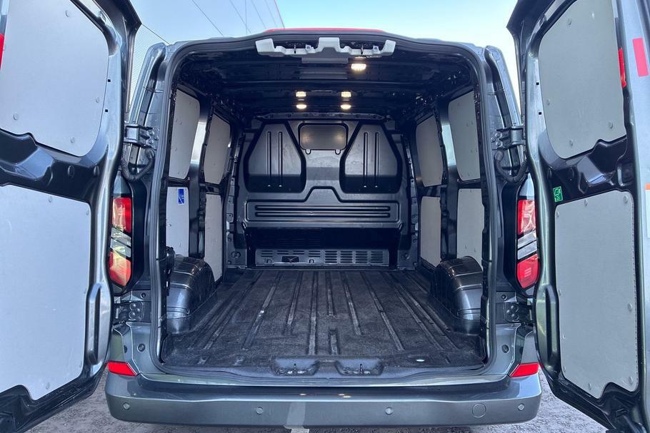 Ford Transit Custom 320 Limited L1 Swb Fwd 2.0 Ecoblue 136Ps Low WV24YCY #6