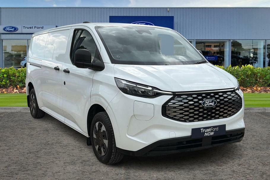 Ford Transit Custom 320 Trend L2 Lwb Rwd 100Kw 65Kwh Low Roof White