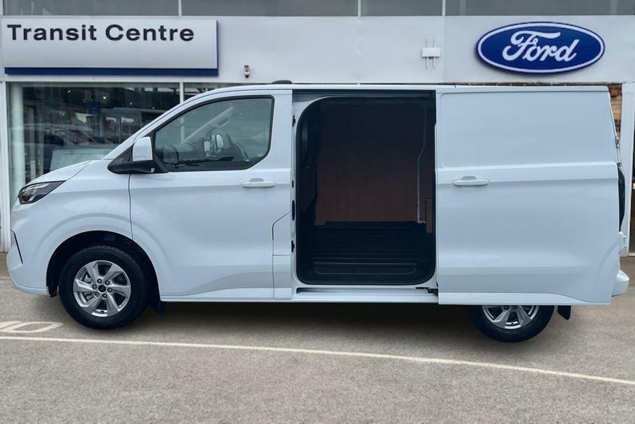 Ford Transit Custom 280 Limited L1 Swb Fwd 2.0 Ecoblue 136Ps YS75ZJE White #5