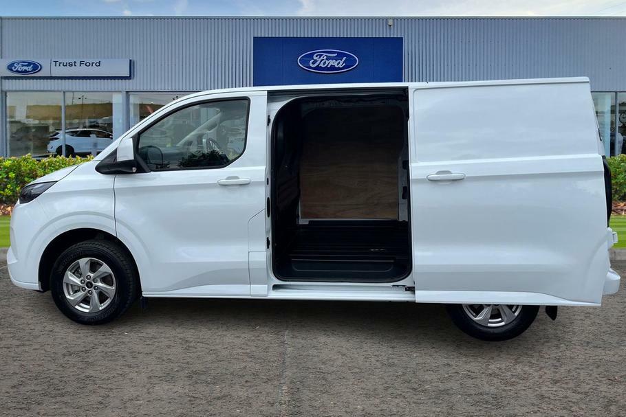 Ford Transit Custom 320 Limited L1 Swb Fwd 2.5 Phev 232Ps Low Roo RJ75YLC White #4