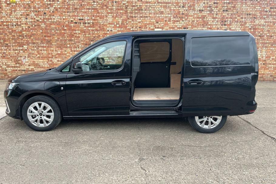 Ford Transit Connect 250 Limited L2 Lwb 1.5 Ecoboost Phev 150Ps WV75XWN Black #5