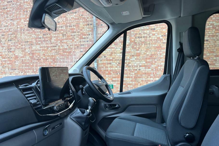Ford Transit Custom 460 Trend L4 H3 Elwb High Roof 17 Seat Minibus Rwd WV75VNC #3