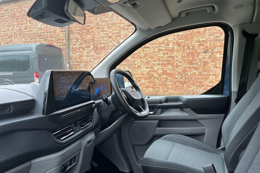 Ford Transit Custom 340 Limited L2 Lwb 9 Seat Kombi Fwd 2.5 Phev WR75ZBT Blue #3