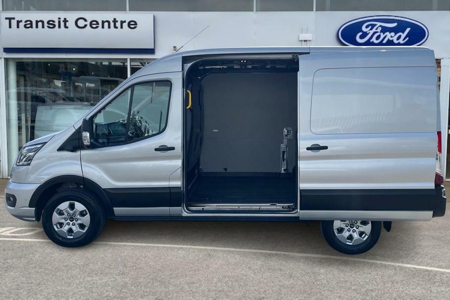 Ford Transit Custom 350 Limited L2 H2 Mwb Medium Roof Fwd 2.0 Eco WN75NMJ Silver #4