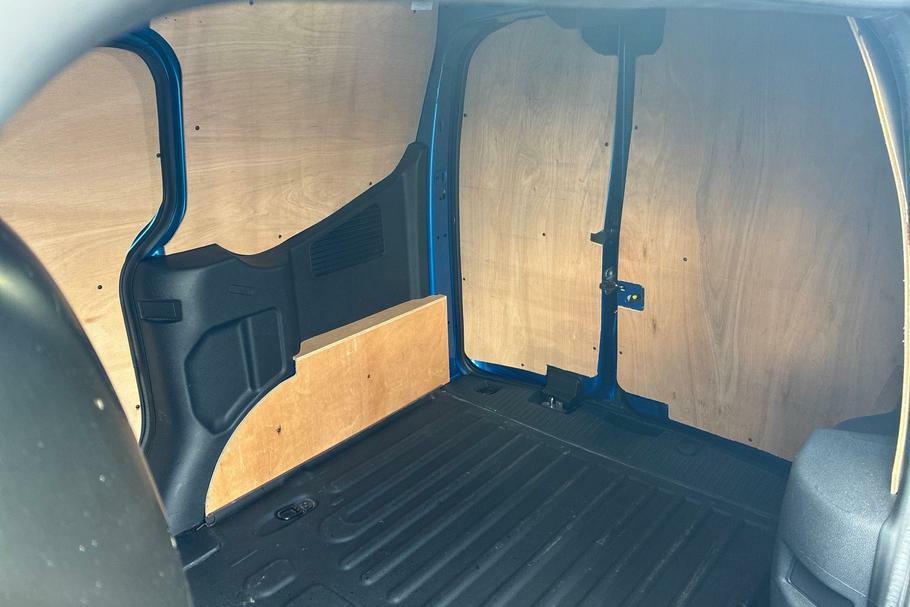 Ford Transit Courier Limited 1.0 Ecoboost 125Ps Blue #4