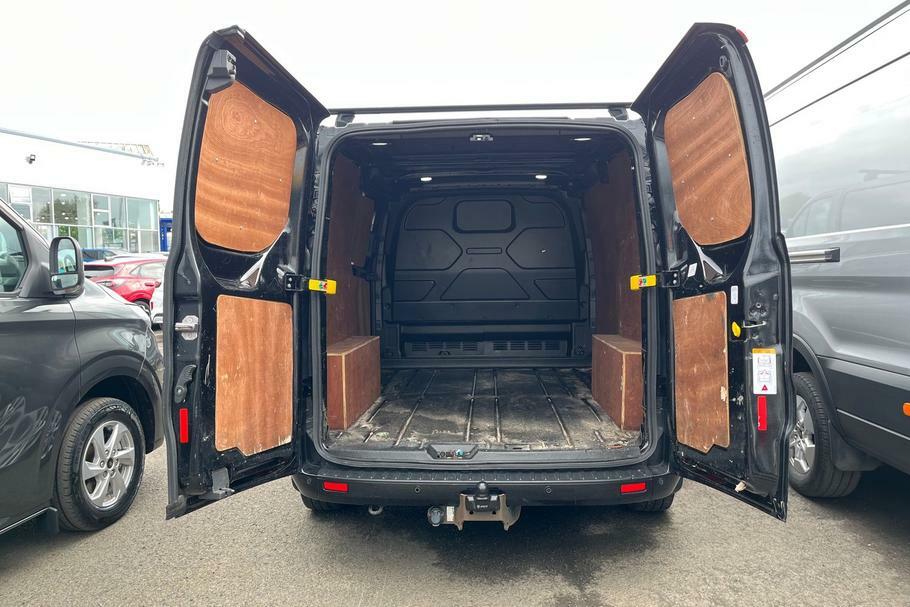 Ford Transit Custom 300 Limited L1 Swb Fwd 2.0 Ecoblue 130Ps Low Roof WGZ4679 Black #6
