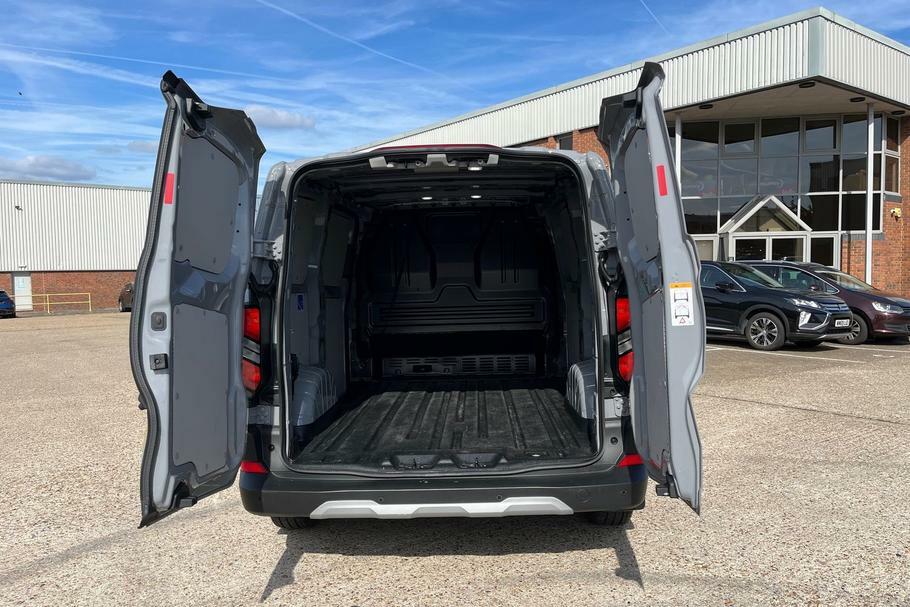 Ford Transit Custom 320 Trail L1 Swb Fwd 2.0 Ecoblue 136Ps Low Roof WM25EVK Grey #5