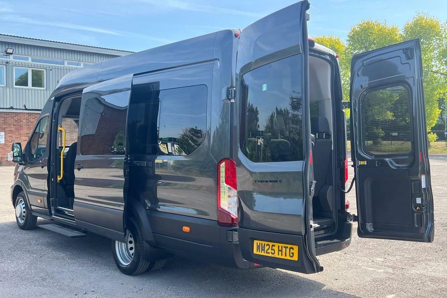 Ford Transit Custom 460 Limited L4 H3 Elwb High Roof 17 Seat Mini WM25HTG #6