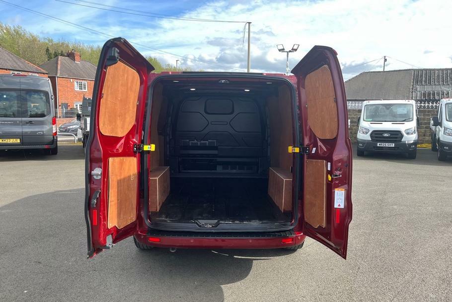 Ford Transit Custom 280 Limited L1 Swb Fwd 2.0 Ecoblue 130Ps YE22APO Red #6