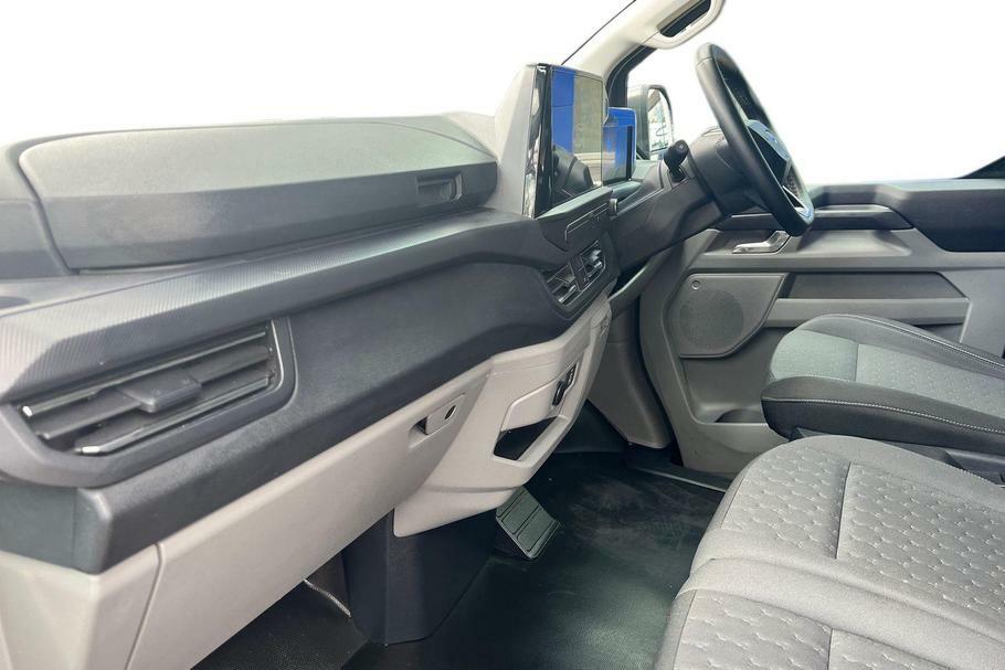 Ford Transit Custom 320 Limited L1 Swb Fwd 2.5 Phev 232Ps Low Roo WP75RYO #3