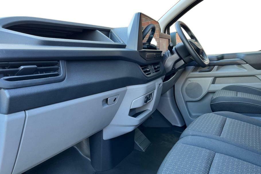 Ford Transit Custom 320 Trend L2 Lwb Rwd 100Kw 65Kwh Low Roof HT74EEJ White #3