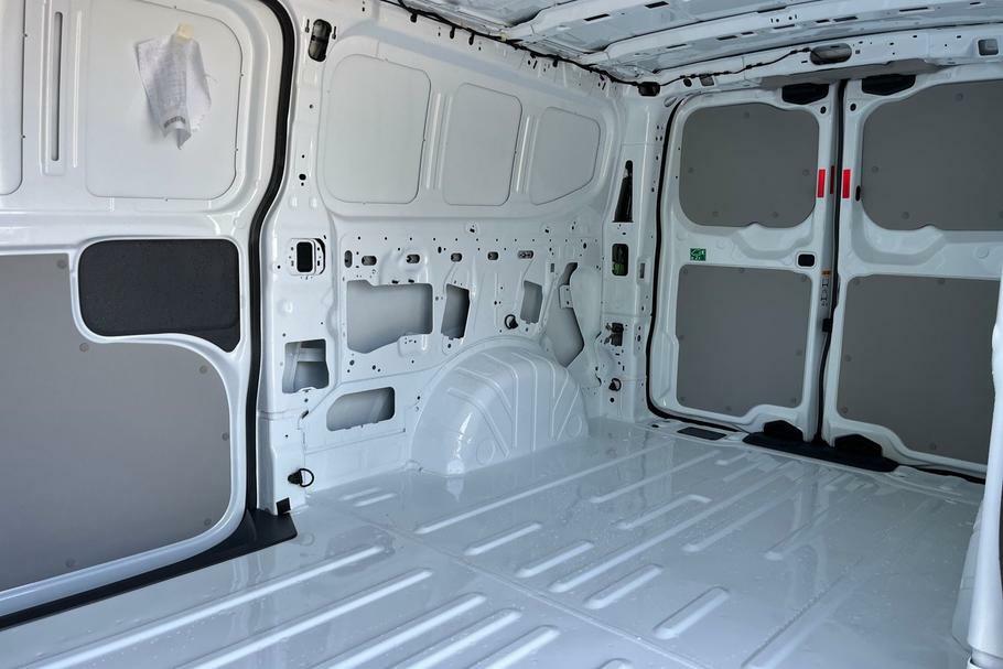 Ford Transit Custom 320 Trend L2 Lwb Rwd 100Kw 65Kwh Low Roof White #3