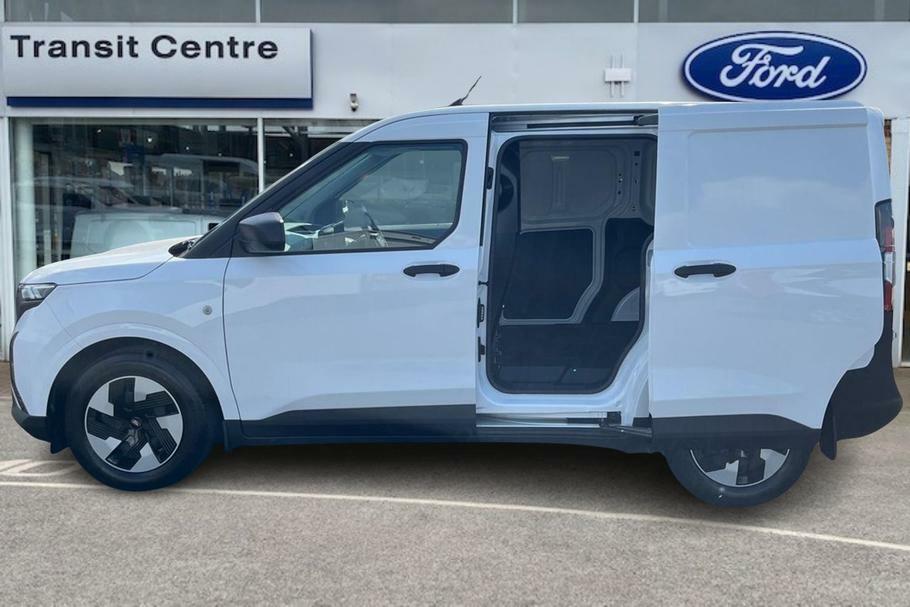 Ford Transit Courier Trend 100Kw 43Kwh White #5