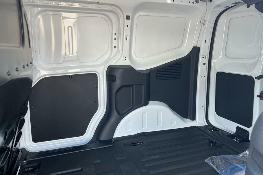 Ford Transit Courier Trend 100Kw 43Kwh White #4