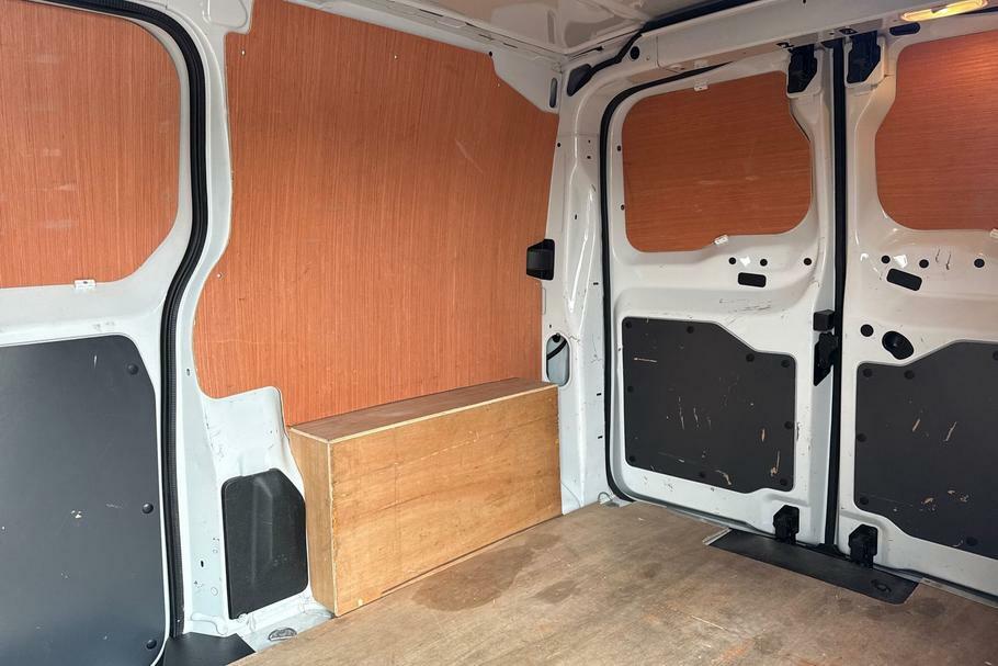 Vauxhall Vivaro Pro L1 Swb 2700 1.5D 120Ps Low Roof DT73BWJ White #4