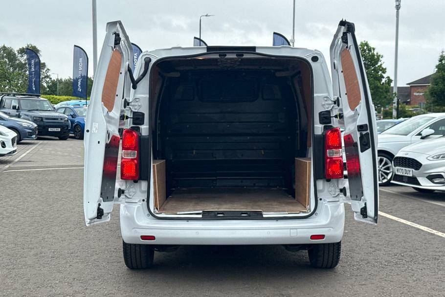 Vauxhall Vivaro Pro L1 Swb 2700 1.5D 120Ps Low Roof DT73BWJ White #6