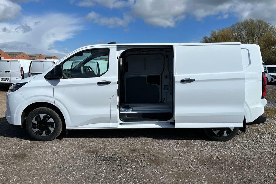 Ford Transit Custom 320 Trend L2 Lwb Rwd 100Kw 65Kwh Low Roof HT74ELU White #5