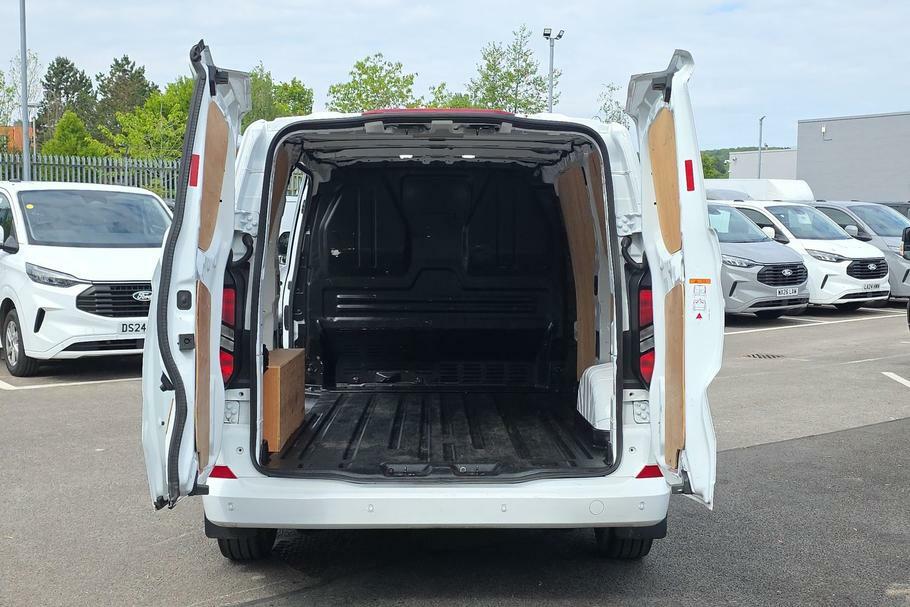 Ford Transit Custom 300 Limited L1 Swb Fwd 2.0 Ecoblue 136Ps Low Roof DP24GHV White #5
