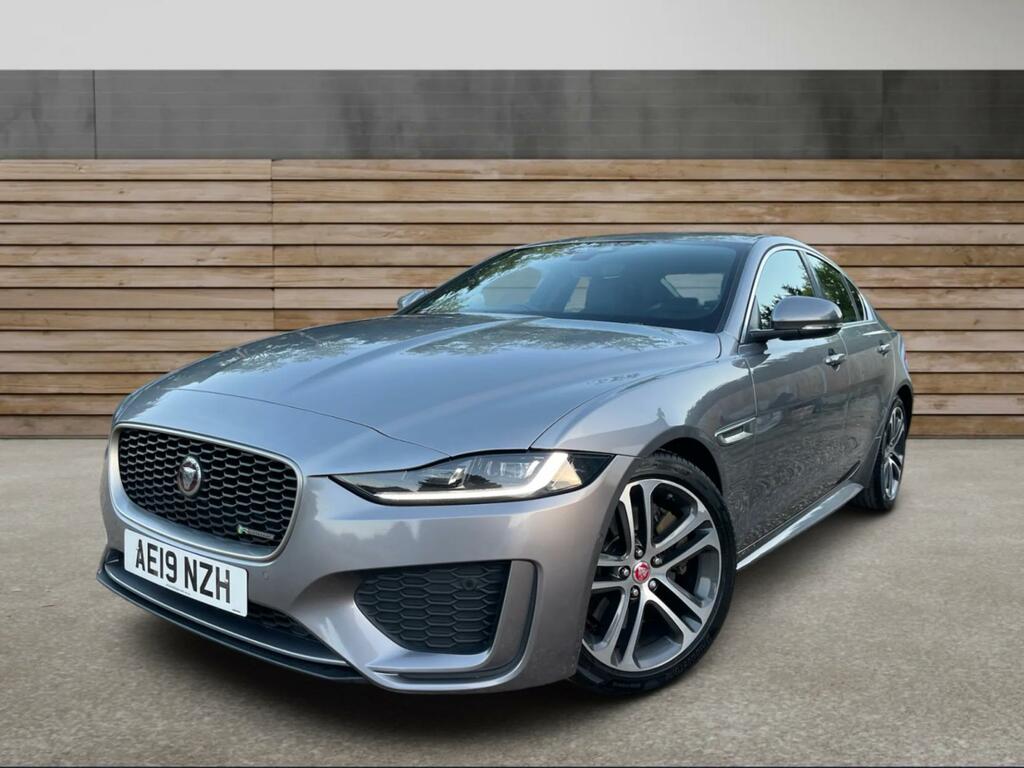 Jaguar XE R-dynamic Se AE19NZH Grey #2