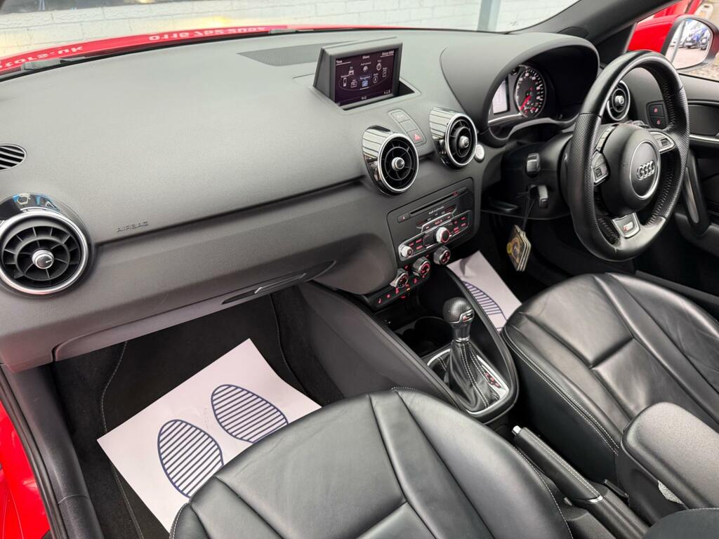 Audi A1 1.4 Tfsi Cod Black Edition Sportback S Tronic Euro DE64CNF Red #2