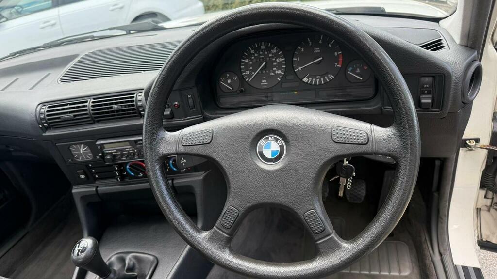 BMW 5 Series 3.4 535I #33