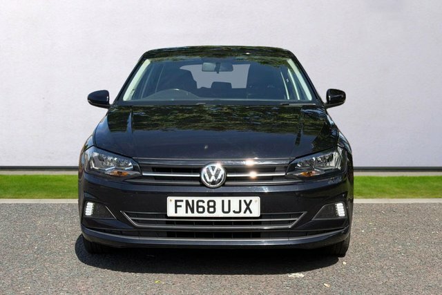 Volkswagen Polo Se Hatchback FN68UJX Black #5