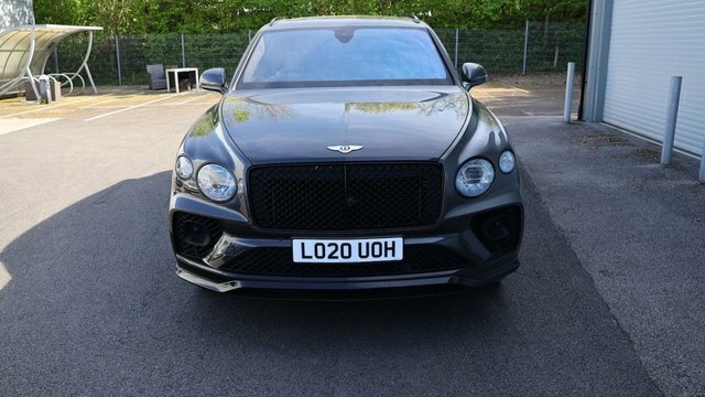 Bentley Bentayga V8 First Edition Grey #3