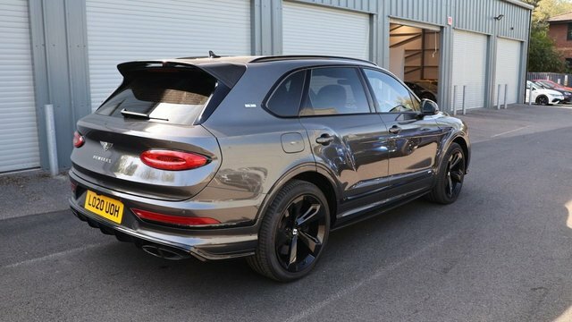 Bentley Bentayga V8 First Edition Grey #5