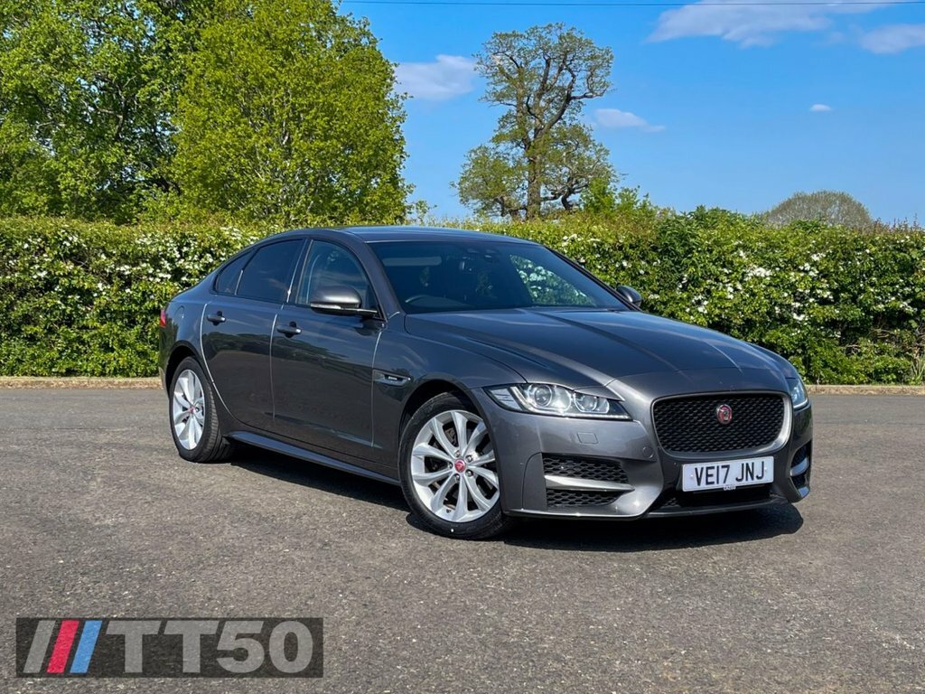 Jaguar XF 2L R-sport Grey