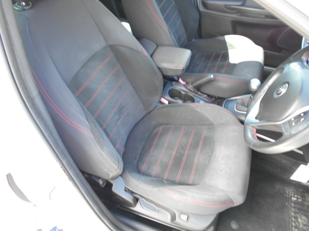 Alfa Romeo Giulietta Hatchback 1.4 New Giulietta 1.4 Tb Multiair 150Hp White #6