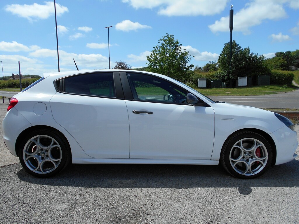 Alfa Romeo Giulietta Hatchback 1.4 New Giulietta 1.4 Tb Multiair 150Hp White #4