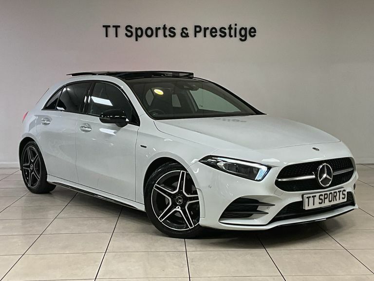 Mercedes-Benz A Class A200 Amg Line Premium Plus Edition 18 A PJ71YAU White #3