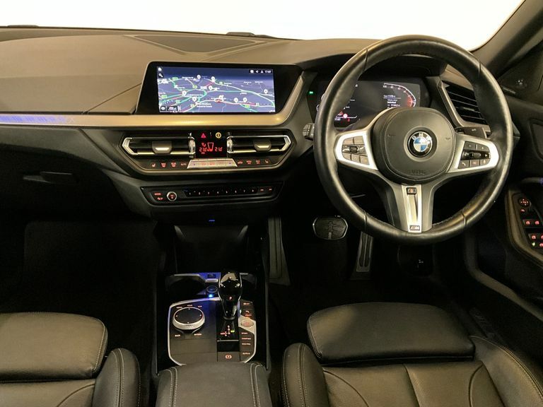 BMW 2 Series 218I 136 M Sport Dct, 19 Alloys, Dakota Lea Black #5
