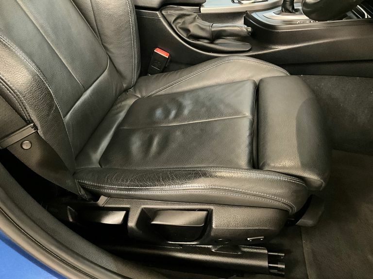 BMW 3 Series 320D M Sport Shadow Edition Step 19 All YD68TLE Blue #4
